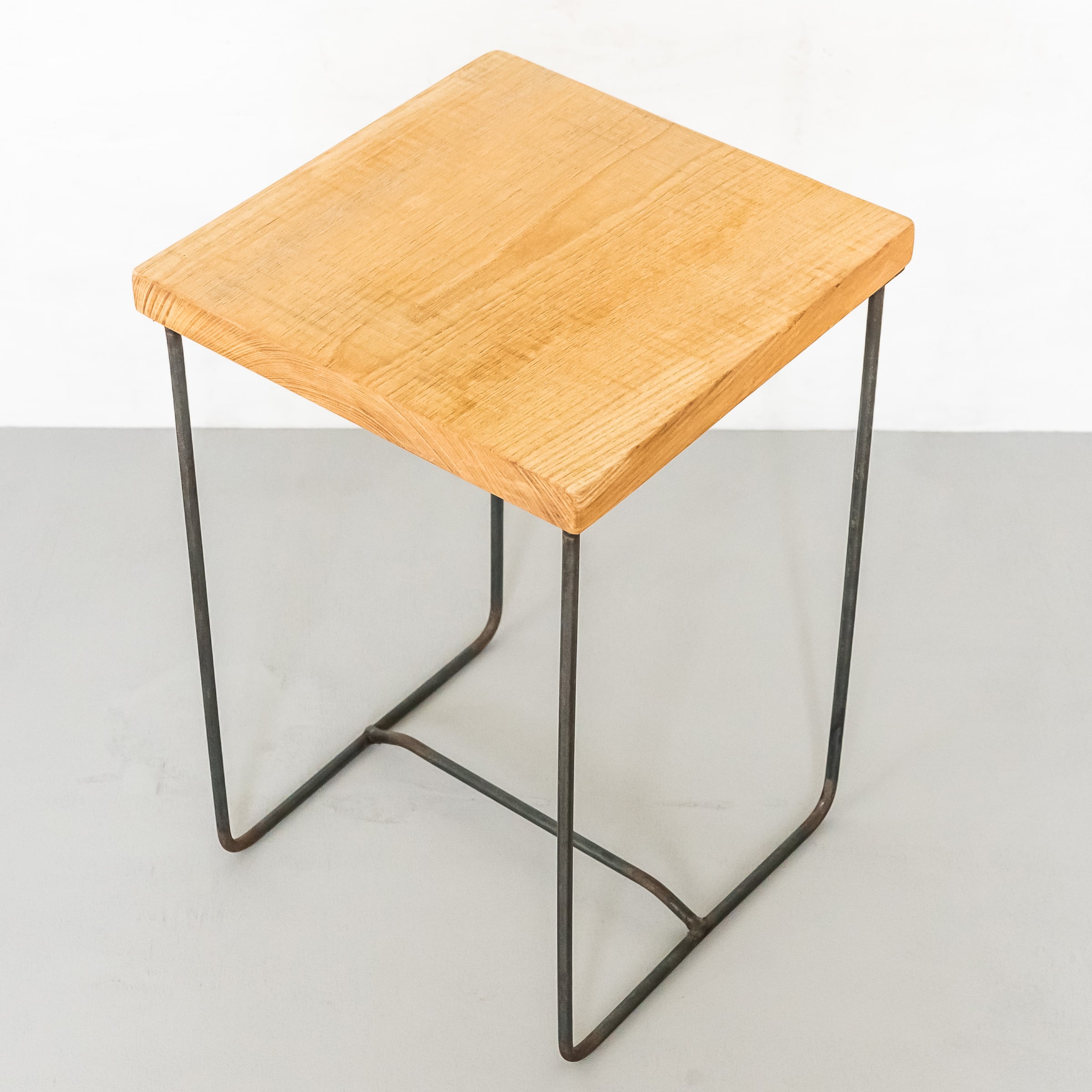 アイアンスツール（欅天板） | SNLD FURNITURE