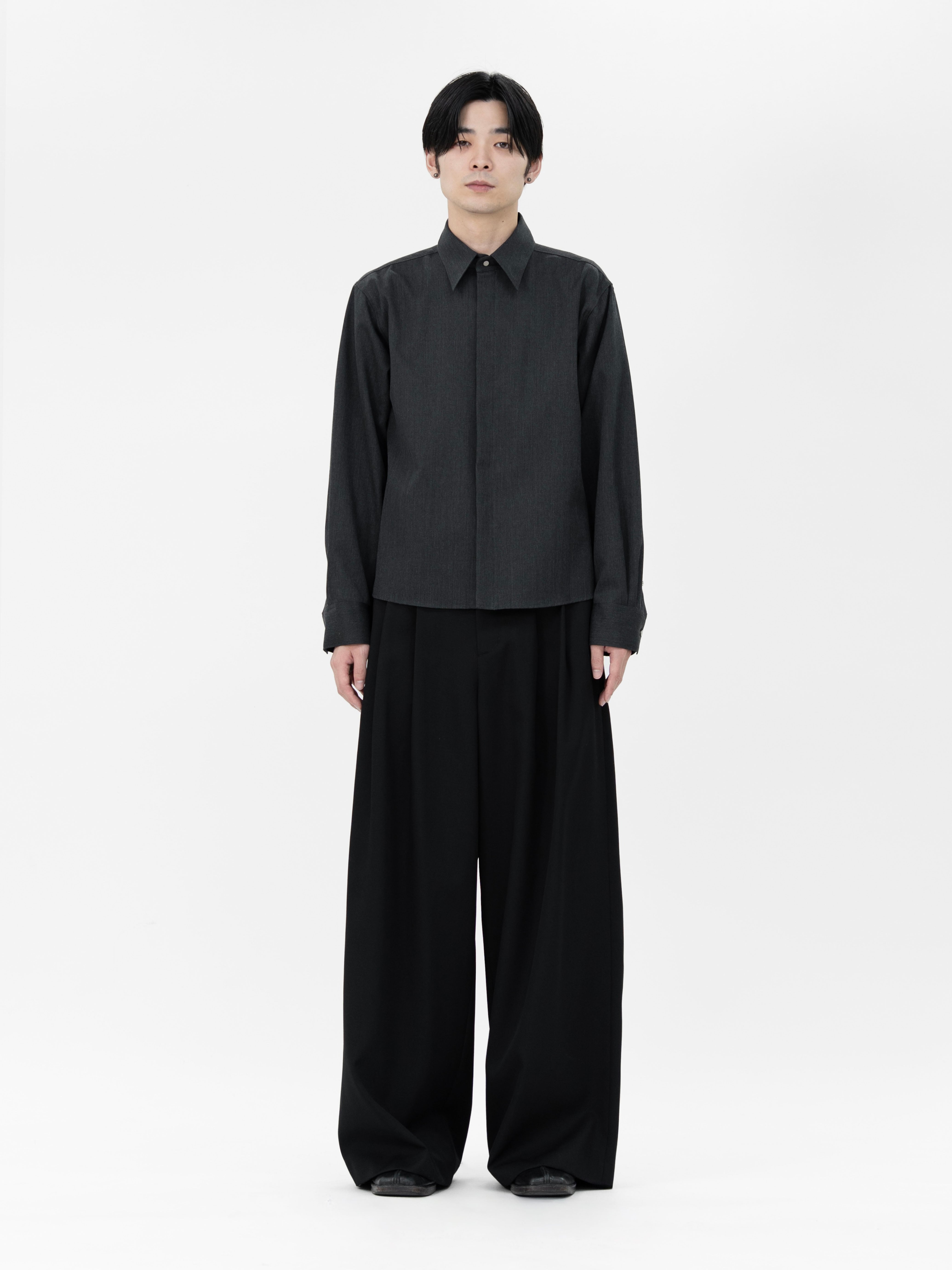 HEAVY WOOL GABARDINE OVER WIDE TUCK TROUSERS【BLACK】 | lapiis