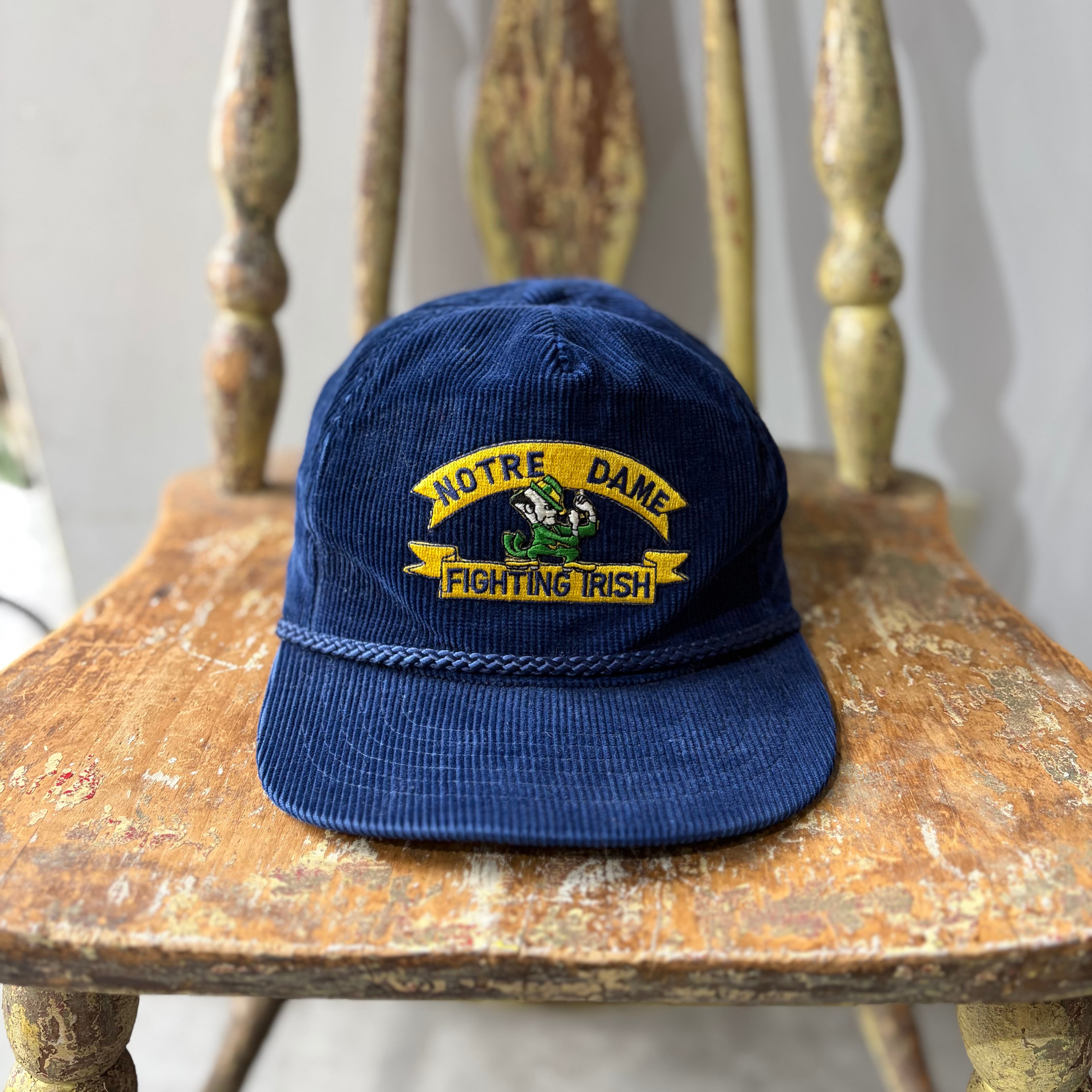 1980s Notre Dame "Fighting Irish" Corduroy cap【仙台店】
