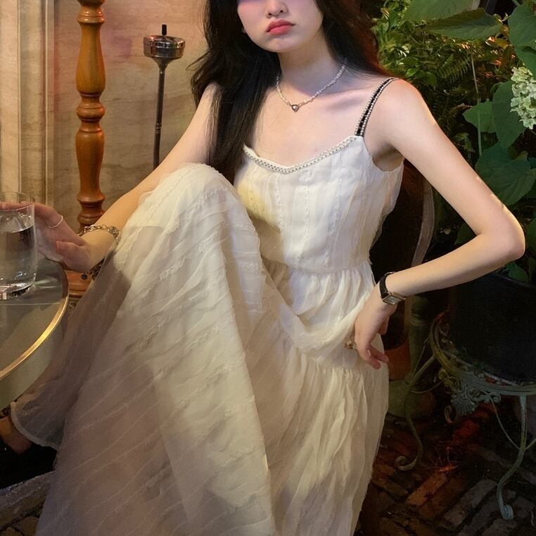 ワンピース レディース キャミソールワンピース ロング ロング丈 ノースリーブ シフォン ハイウエスト かわいい 大人可愛い きれいめ カジュアル 上品 エレガント 清楚 フェミニン おしゃれ お洒落 綺麗 お嬢様 ナチュラル こなれ感 ラブリー キュート ガーリー ロマンチック 抜け感 主役級 存在感 無地 学生 通学 デート お出かけ 女子会 休日 S M L ベージュ 夏 10代 20代 30代 韓国 韓国系 着回し 普段使い 体型カバー ファッション コーデ トレンド 流行 インスタ映え