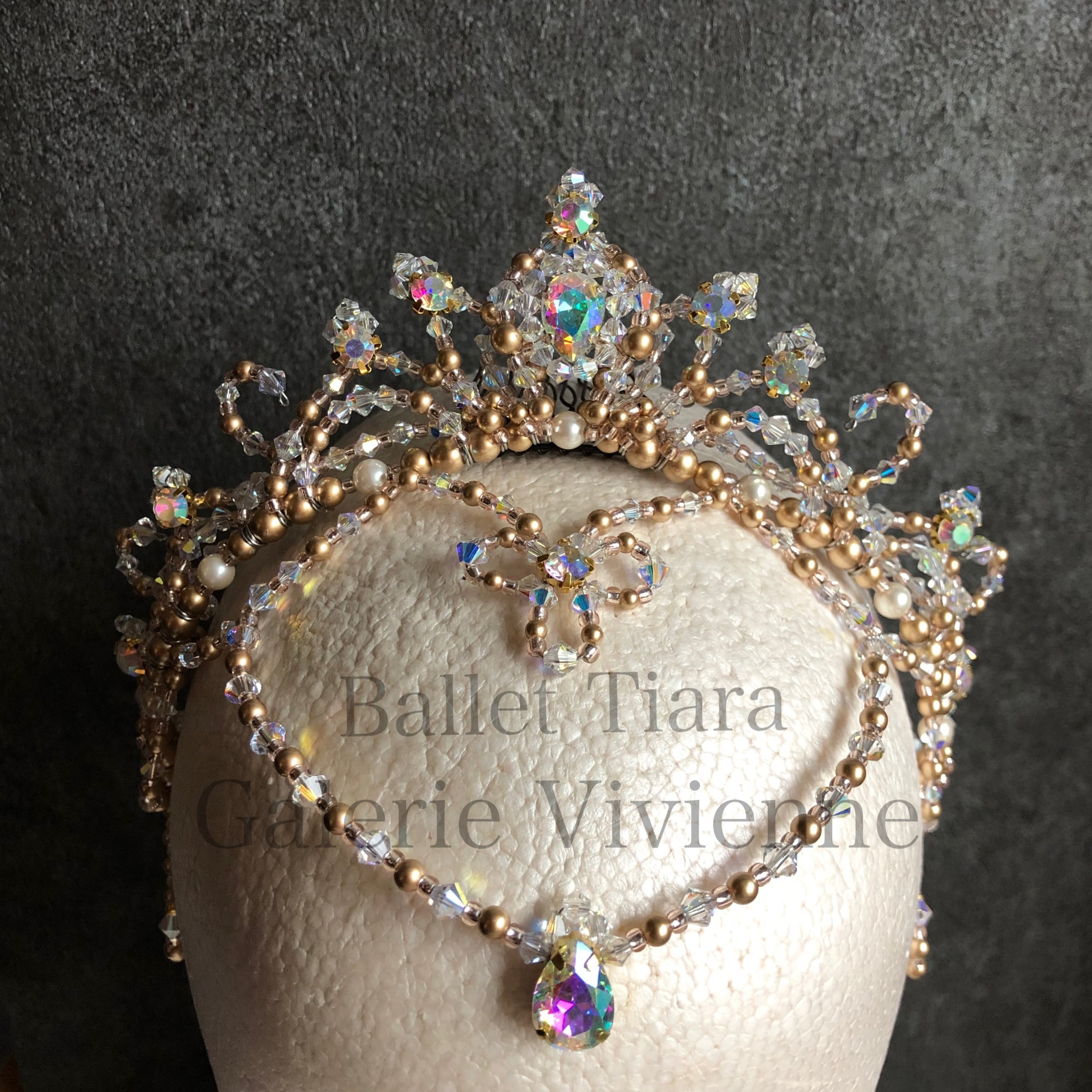 クラシカルバレエティアラ | Vivienne Tiara クラシカルバレエティアラ | Vivienne Tiara