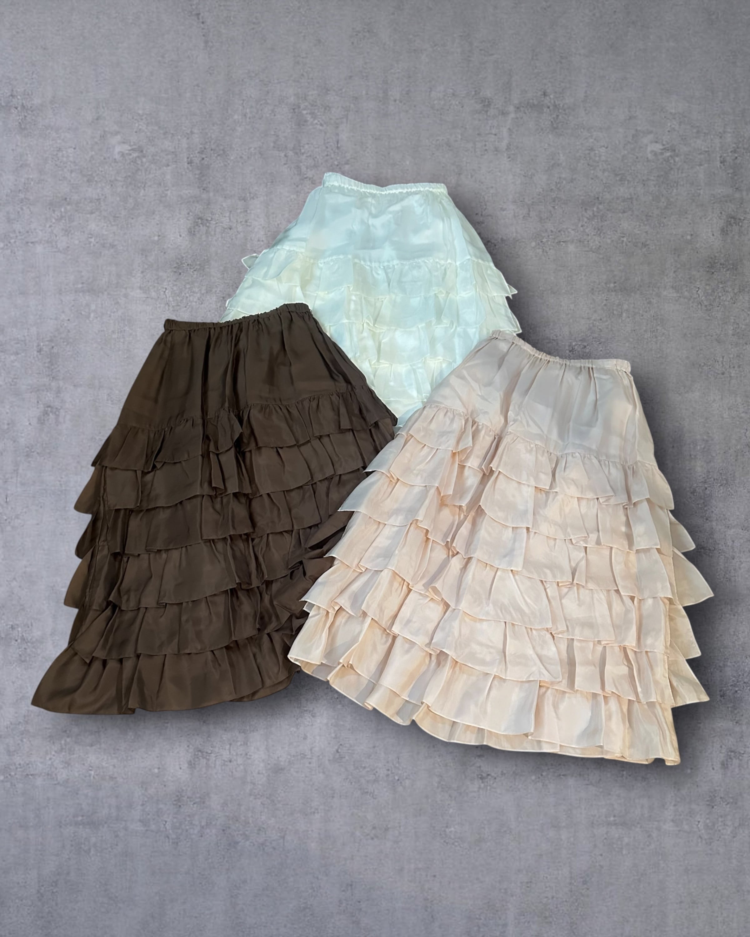 Hériter　silk fril skirt