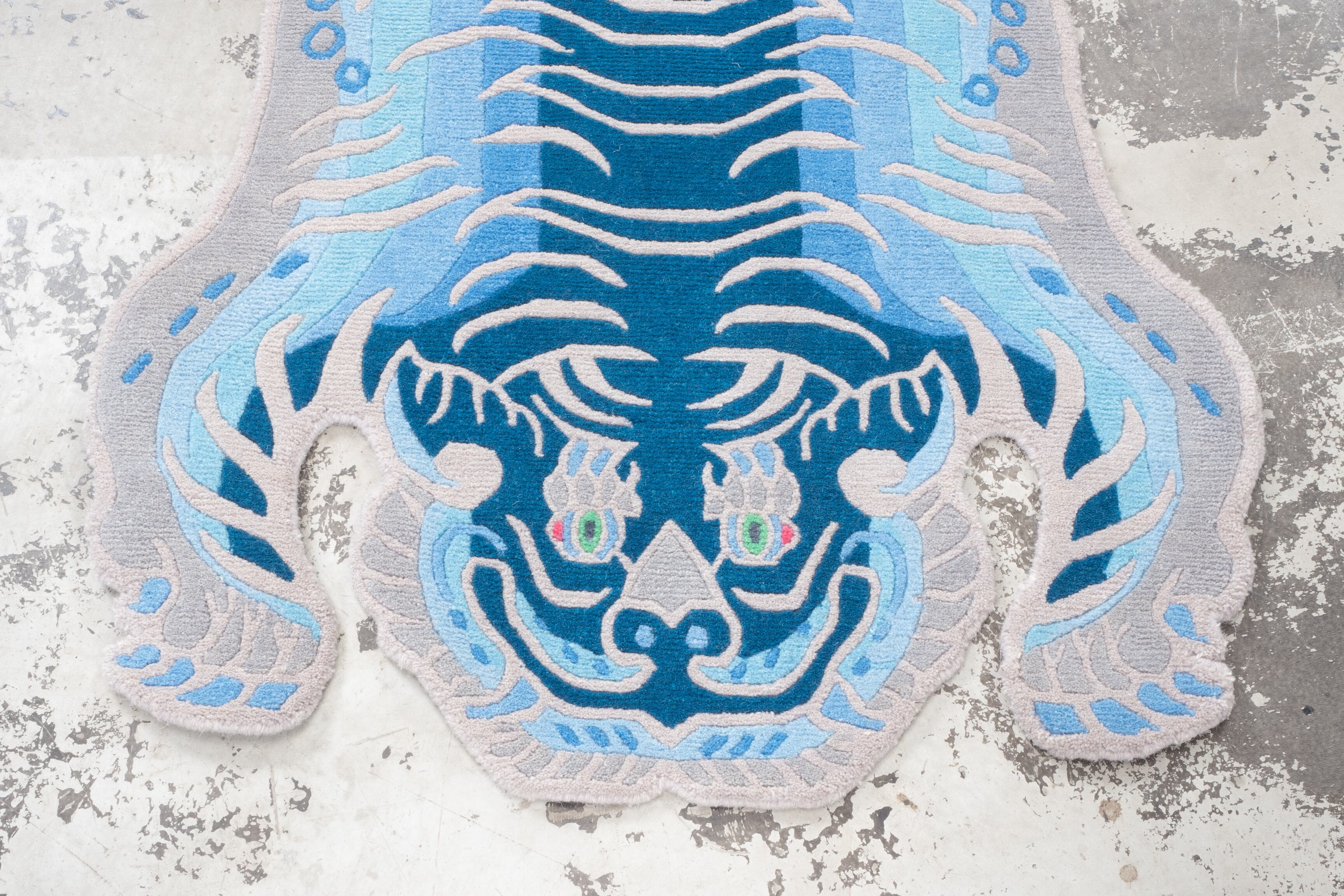 Tibetan Tiger Rug 《Sサイズ•ウール・オリジナル4・夏の藍染473