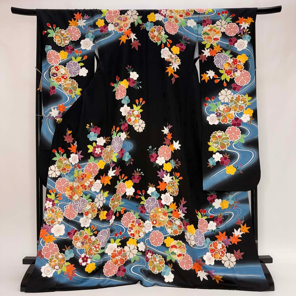 振袖 中古 黒 正絹 古典 裄68cm 身丈172.8cm 美品 L サイズ 成人式 6739