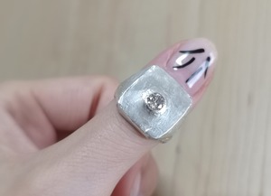 オーダー製作のお品 ダイヤモンドシグネットリング　100100300062