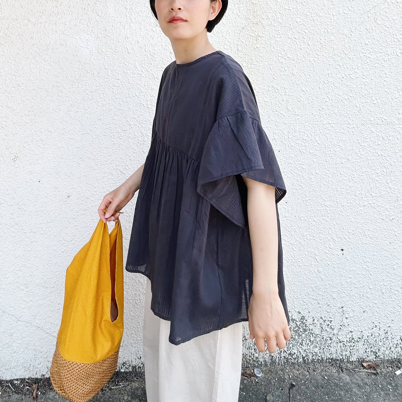 Cotton dobby gather blouse (charcoal)