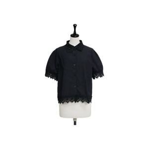 Flower lace design blouse