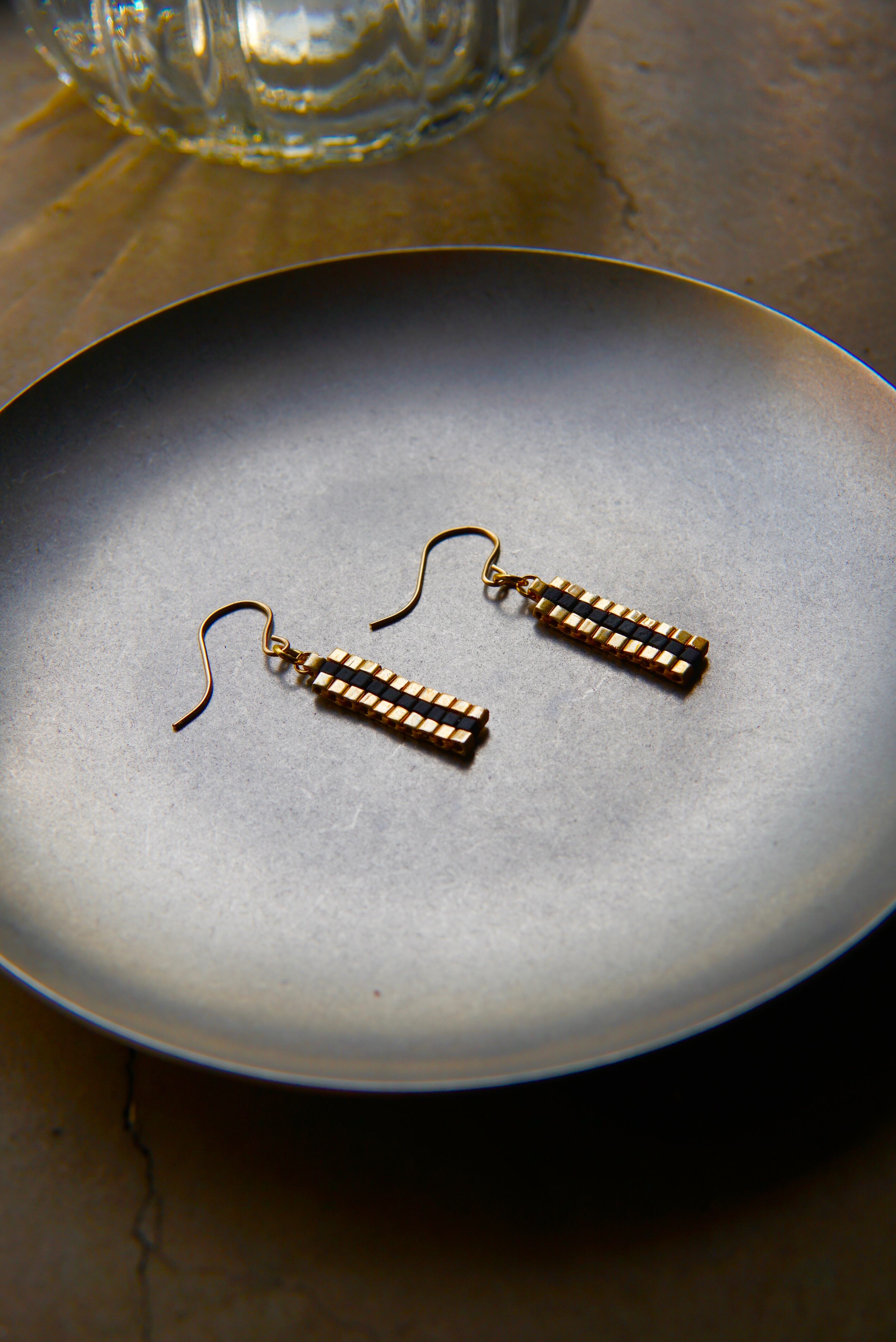 SQUARE SHORT（GOLD＆BLACK）