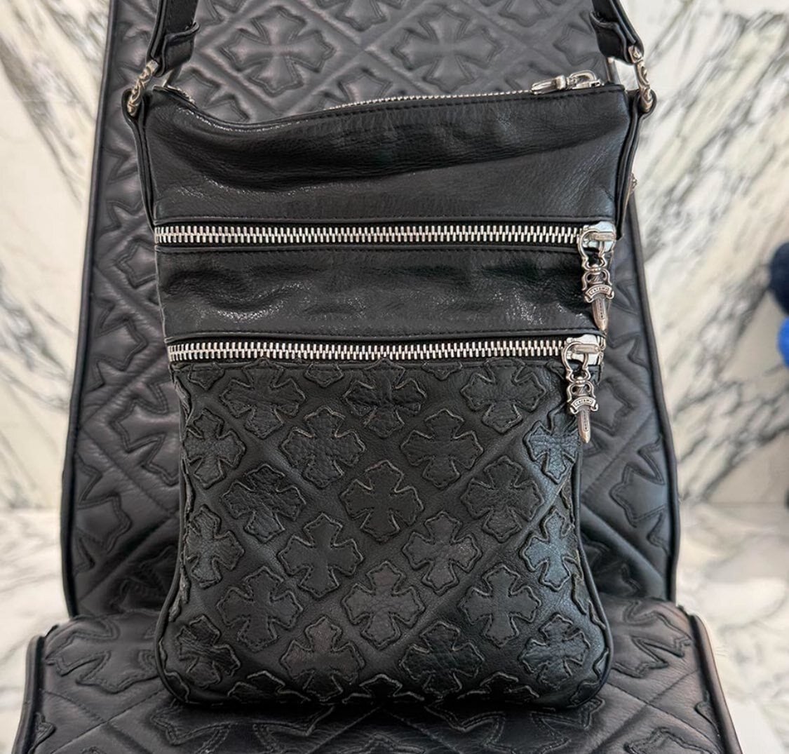 CHROME HEARTS クロムハーツ PERRY Leather Shoulder Bag ペリー