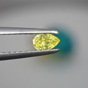 明るく美しいイエロー☆Fancy Intence Yellow（SI-2）0.159ct