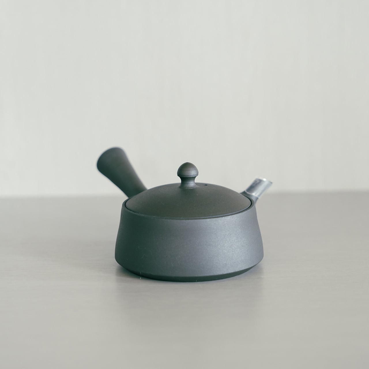 信州上田　入沢焼　茶壺置物 サイズ約高い440mm直径340mm状態が良好 焼〆 ｜ 平急須 | 長谷川製茶online shop