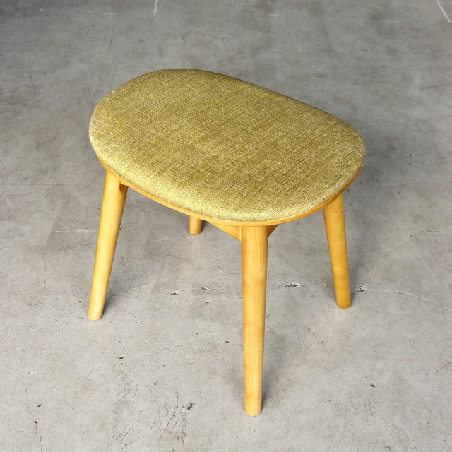 Retro Stool  レトロなスツール