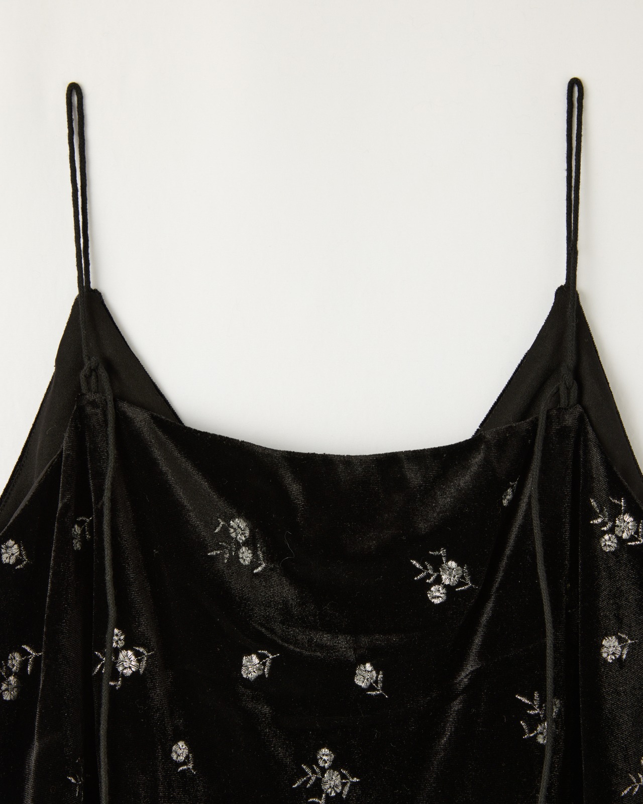 DU260732  Embroidery Velours Camisole【Set Up可】