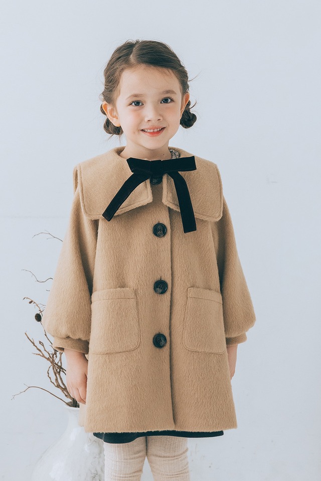 リボン付スクエア襟コート〈Beige〉