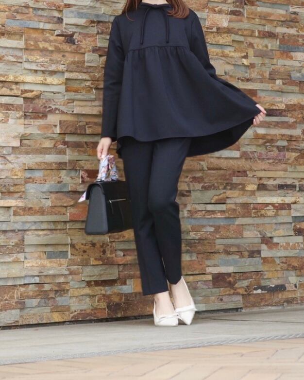 marshmallow ribbon blouse / navy | hitomi