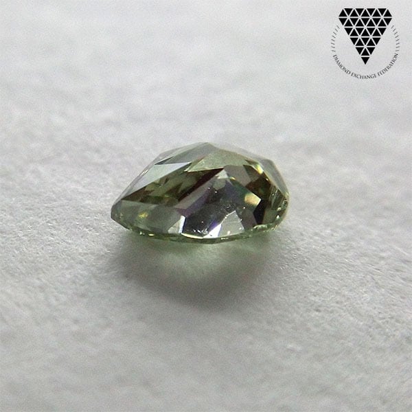 FANCY GRAYISH GREEN 0.889ct CU/RT1517