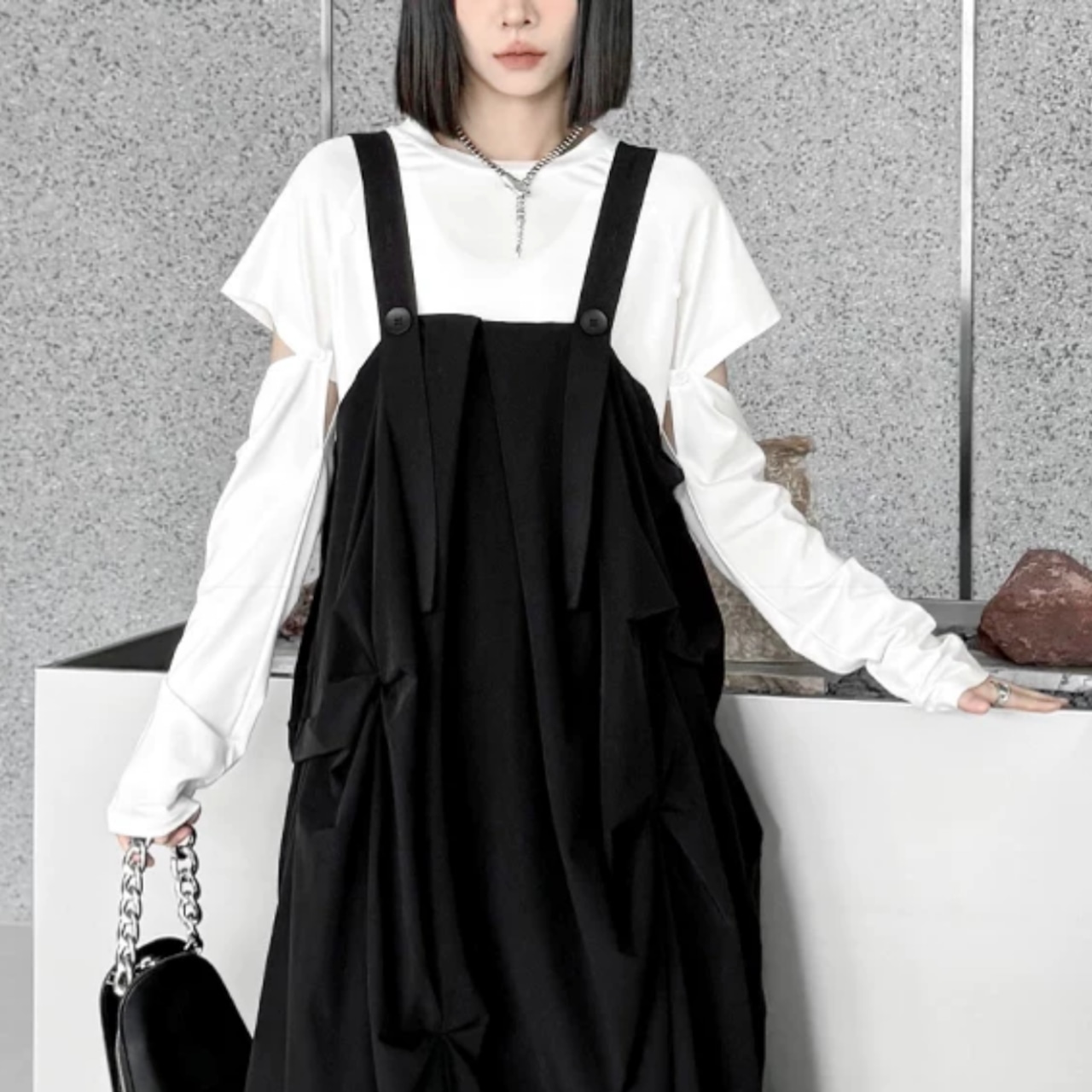 Mid-length A-line suspender dress (ME462)