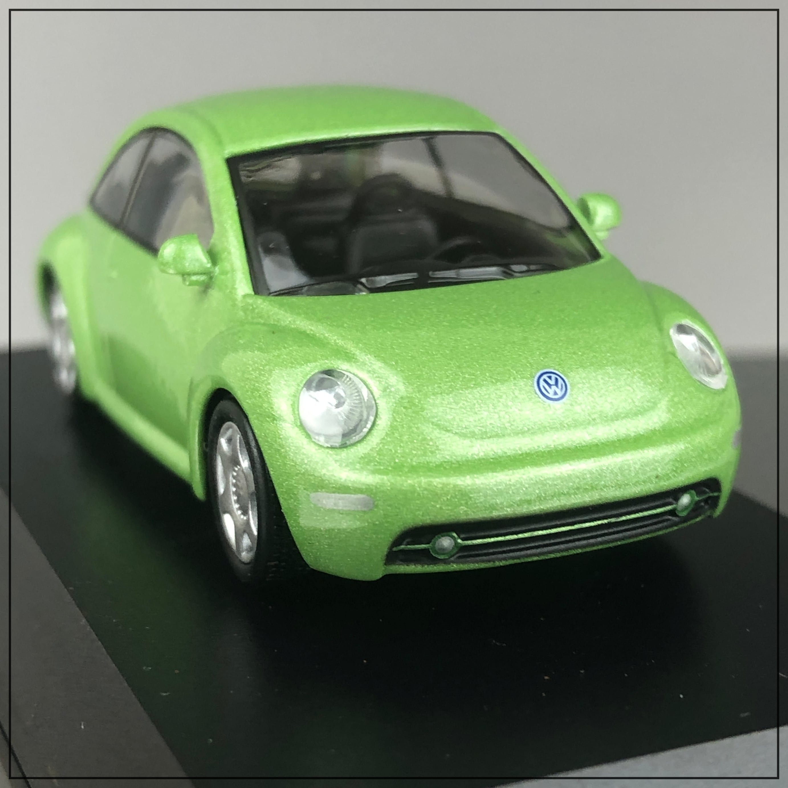 Volkswagen New Beetle 京商1/64ミニカー EspritNouveauGallery
