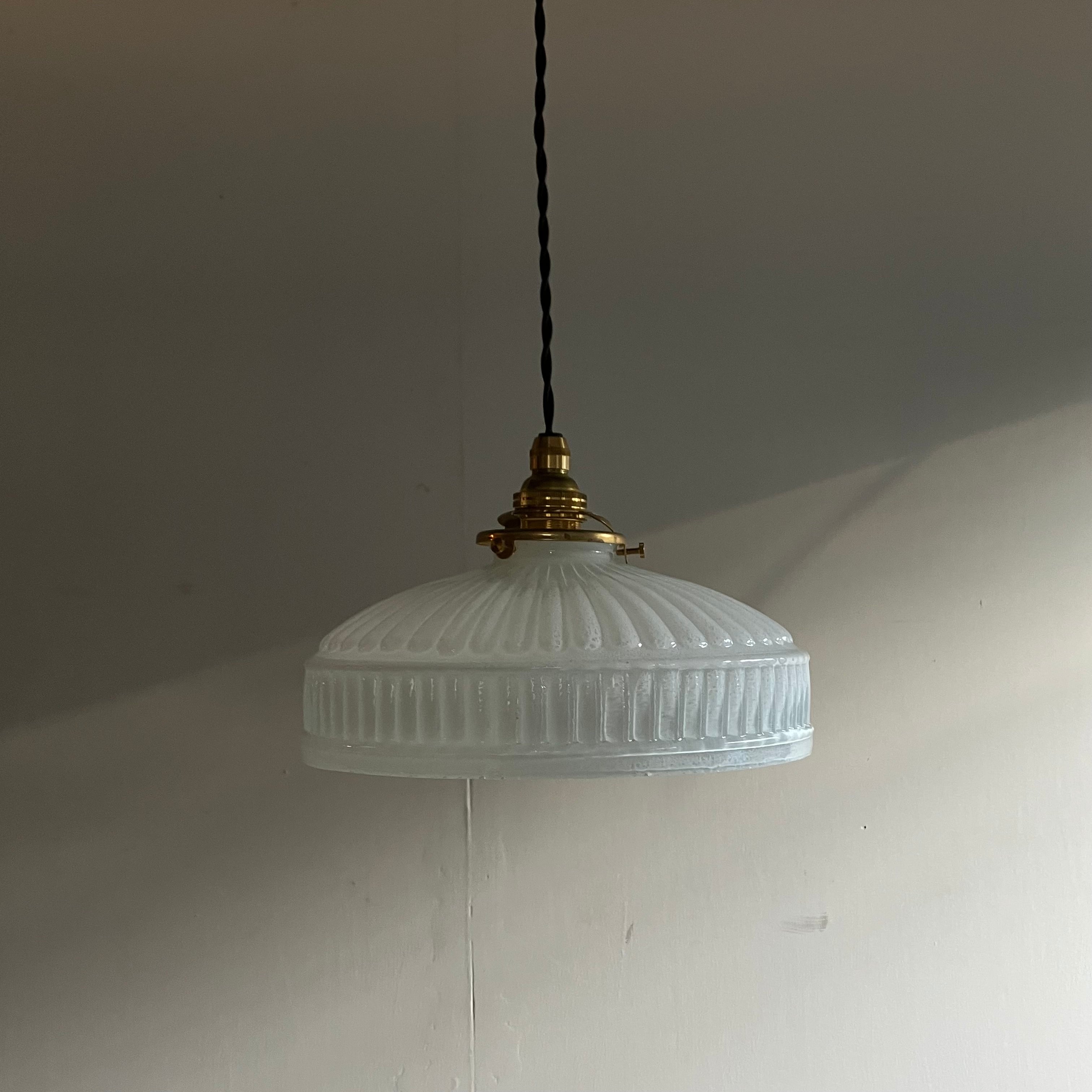 大正乳白硝子ランプシェード/ japan antiqu | 夏ノ庭 アトリエ