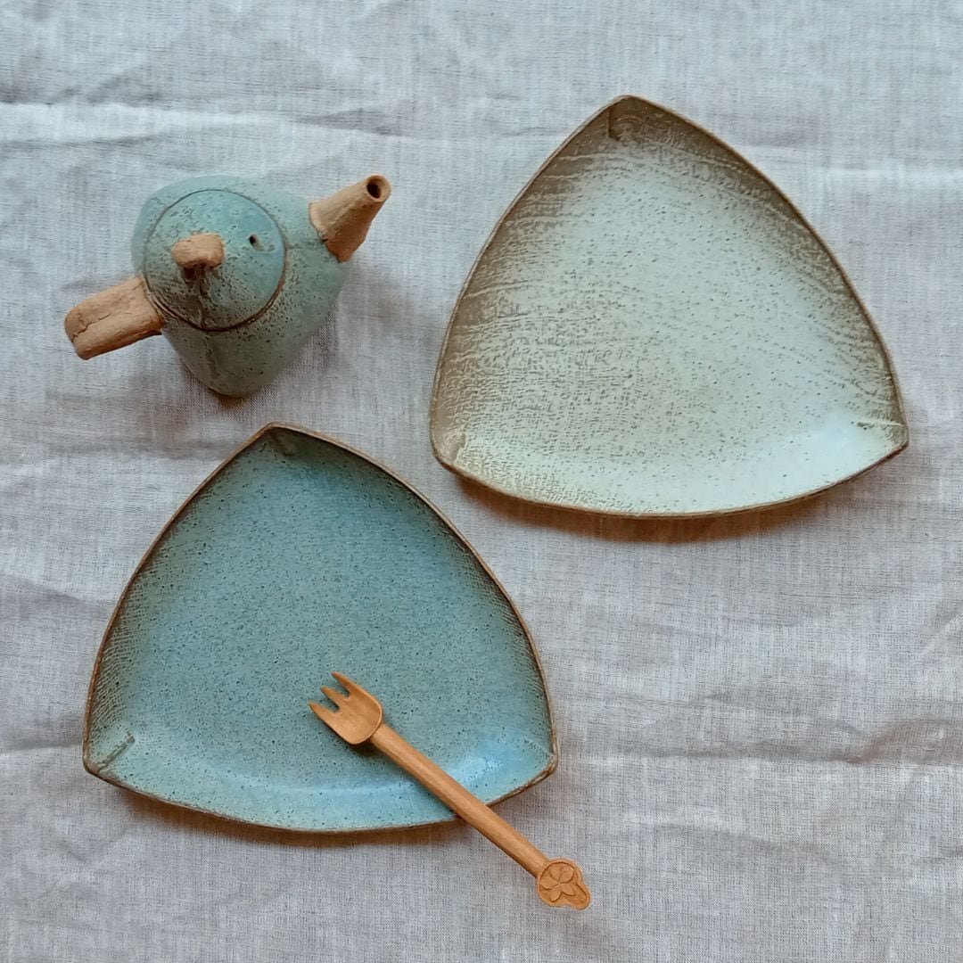 三角皿<青 or 白> 宮崎和佳子