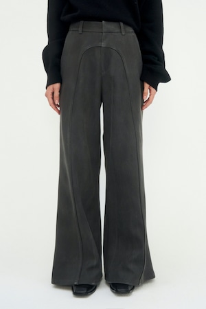 [TREEMINGBIRD] Suede Piping Classic Set-up Pants [ Charcoal ] 正規品 韓国ブランド 韓国通販 韓国代行 韓国ファッション TRMNGBD tmb TREEMING BIRD 日本 店舗