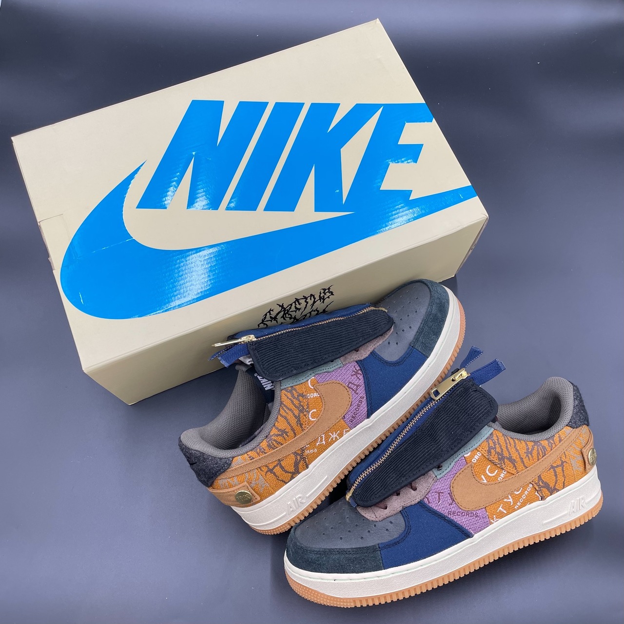 ×TRAVIS SCOTT AIR FORCE 1 LOW CACTUS JACK CN2405-900