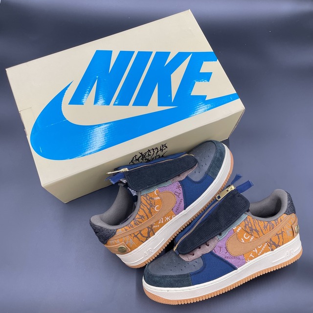 ×TRAVIS SCOTT AIR FORCE 1 LOW CACTUS JACK CN2405-900
