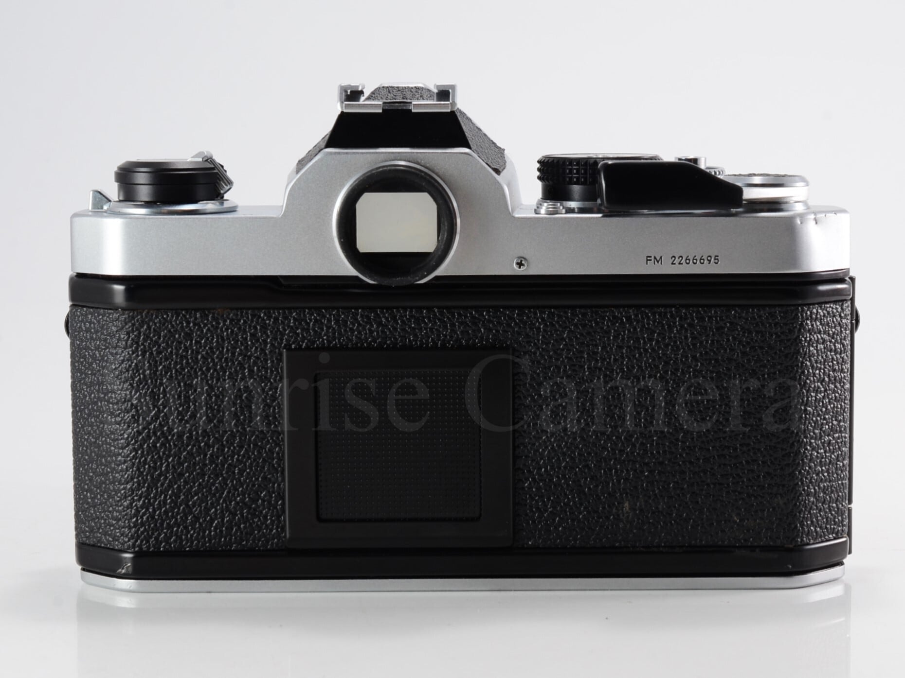 Nikon FM / Ai Nikkor 50mm F1.8 整備済ニコン (60109) | サンライズ