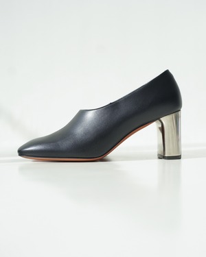 Metal heel design pumps〈CÉLINE by phoebe philo〉