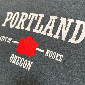 【GILDAN】PORTLAND OREGON プリント Tシャツ ロゴ 半袖 LARGE ポートランド ギルダン us古着