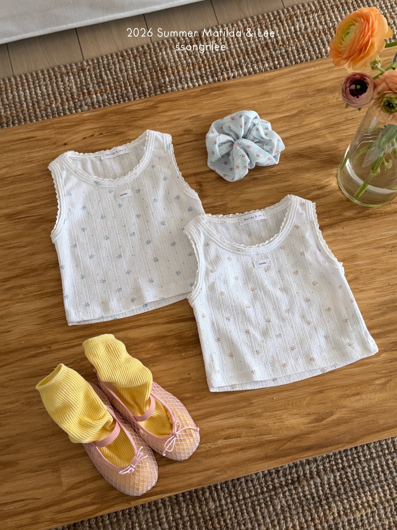 [Matilda&Lee] Add eyelet lace sleeveless / [마틸다앤리] 아일렛레이스나시추가