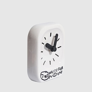 【即発】drawing clock (time) / ドローイング クロック スタンド オブジェ 卓上 置き時計 韓国雑貨