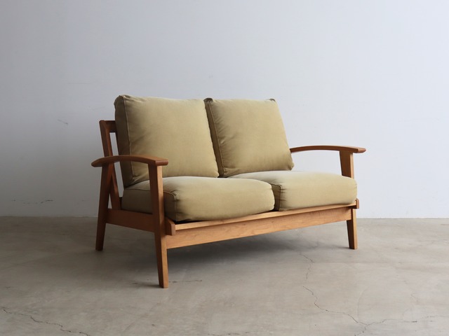 BOTHY Frame Sofa　2シーター　DOORS LIVING PRODUCTS