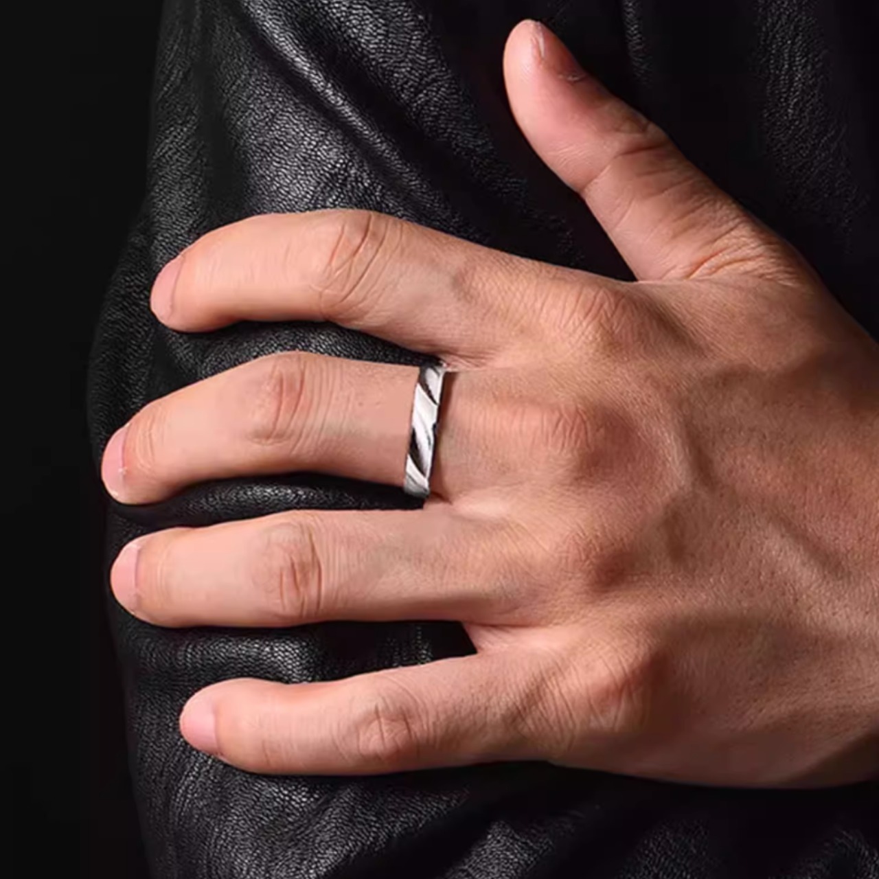 ウェーブデザイン シルバーリング af0240