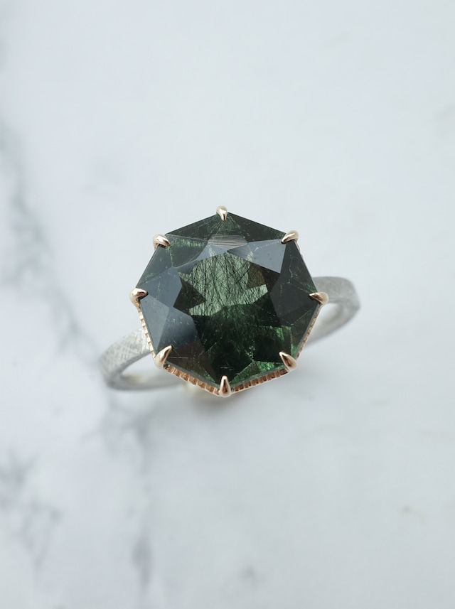 Ludwigite in Peridot Ring - 1