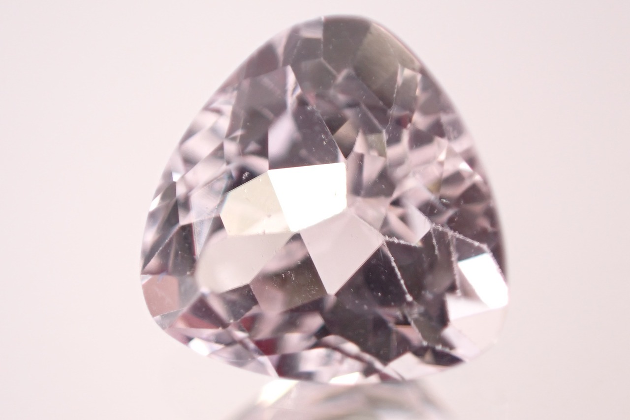 クンツァイト　1.46ct　[D3-202]