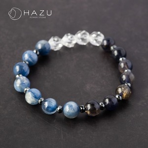 直感を研ぎ澄ます、2つのブルー［カイヤナイト／アイオライト／水晶／ヘマタイト］