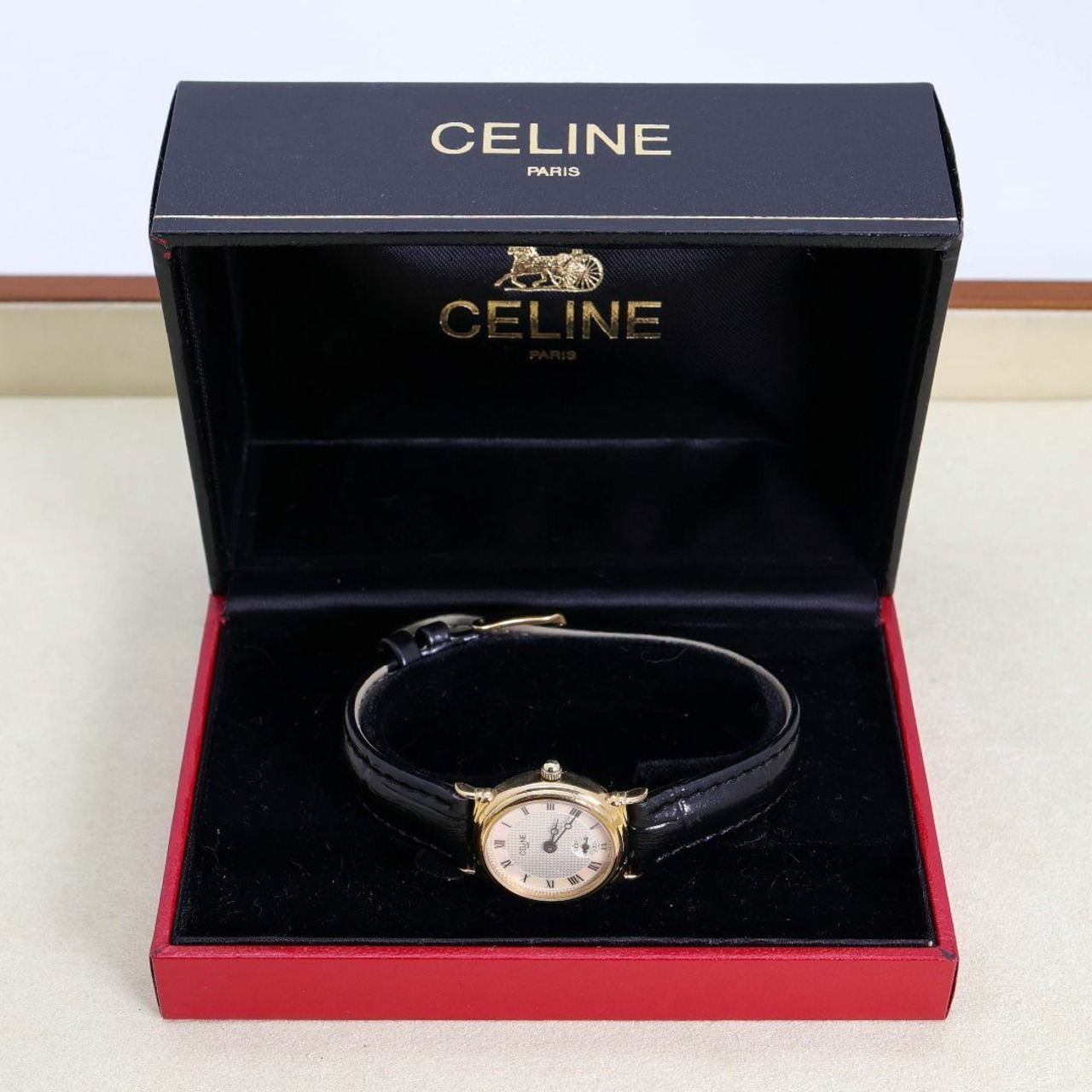 ◇稼働 CELINE 腕時計 シェル文字盤 レディース スモセコ j | Like a 