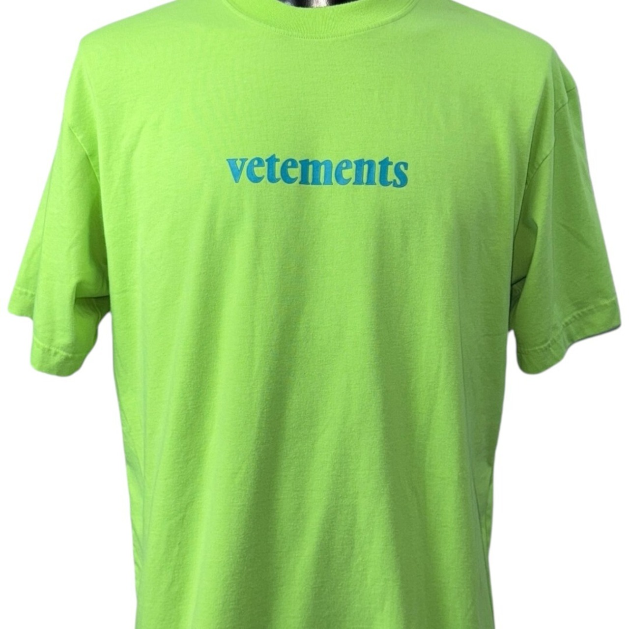 【VETEMENTS】ヴェトモン ロゴプリントTシャツ