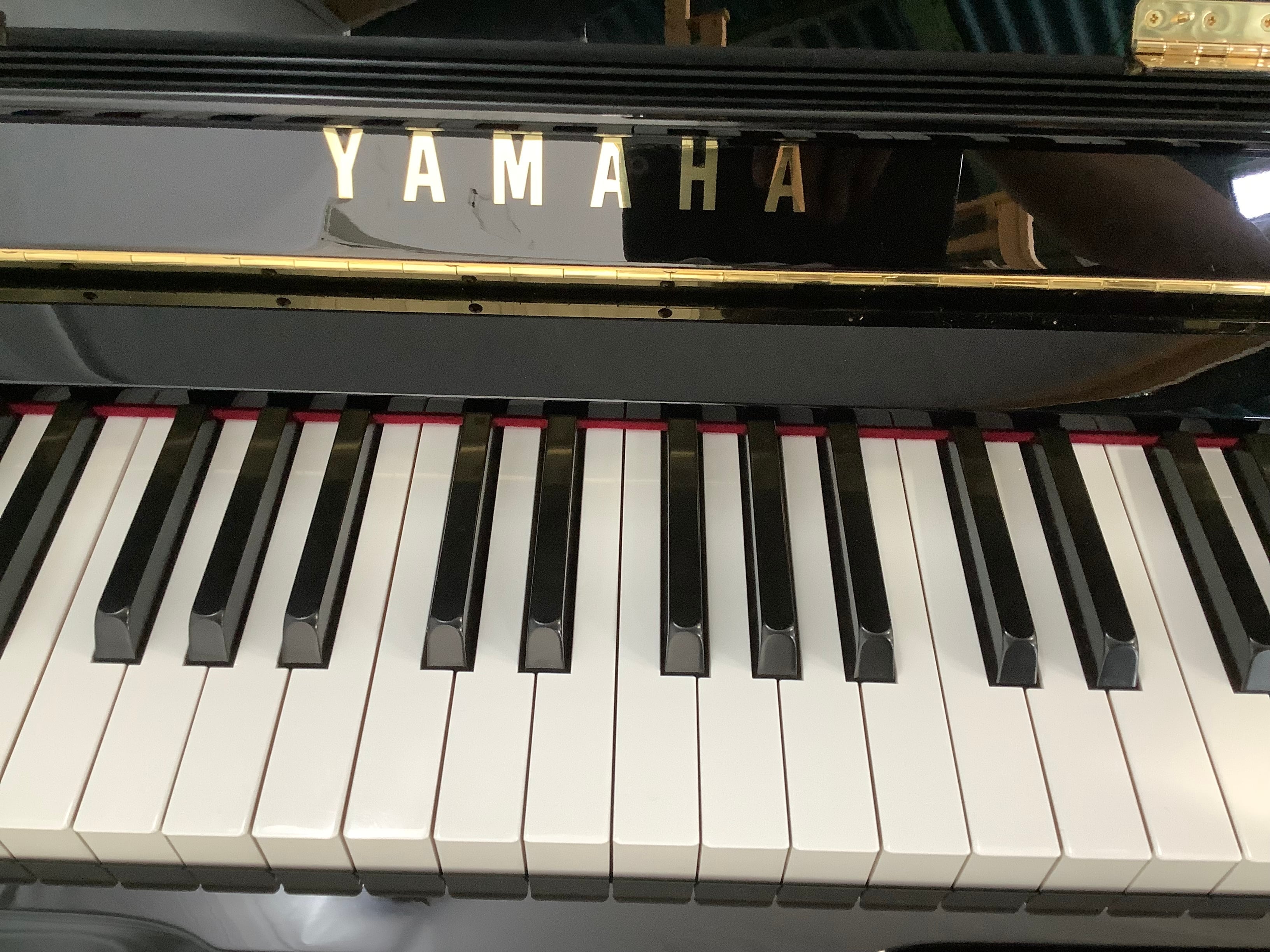 ☆57110【アップライトピアノ】YAMAHA YU3 送料・調律代込み ☆57110【アップライトピアノ】YAMAHA YU3 送料・調律代込み