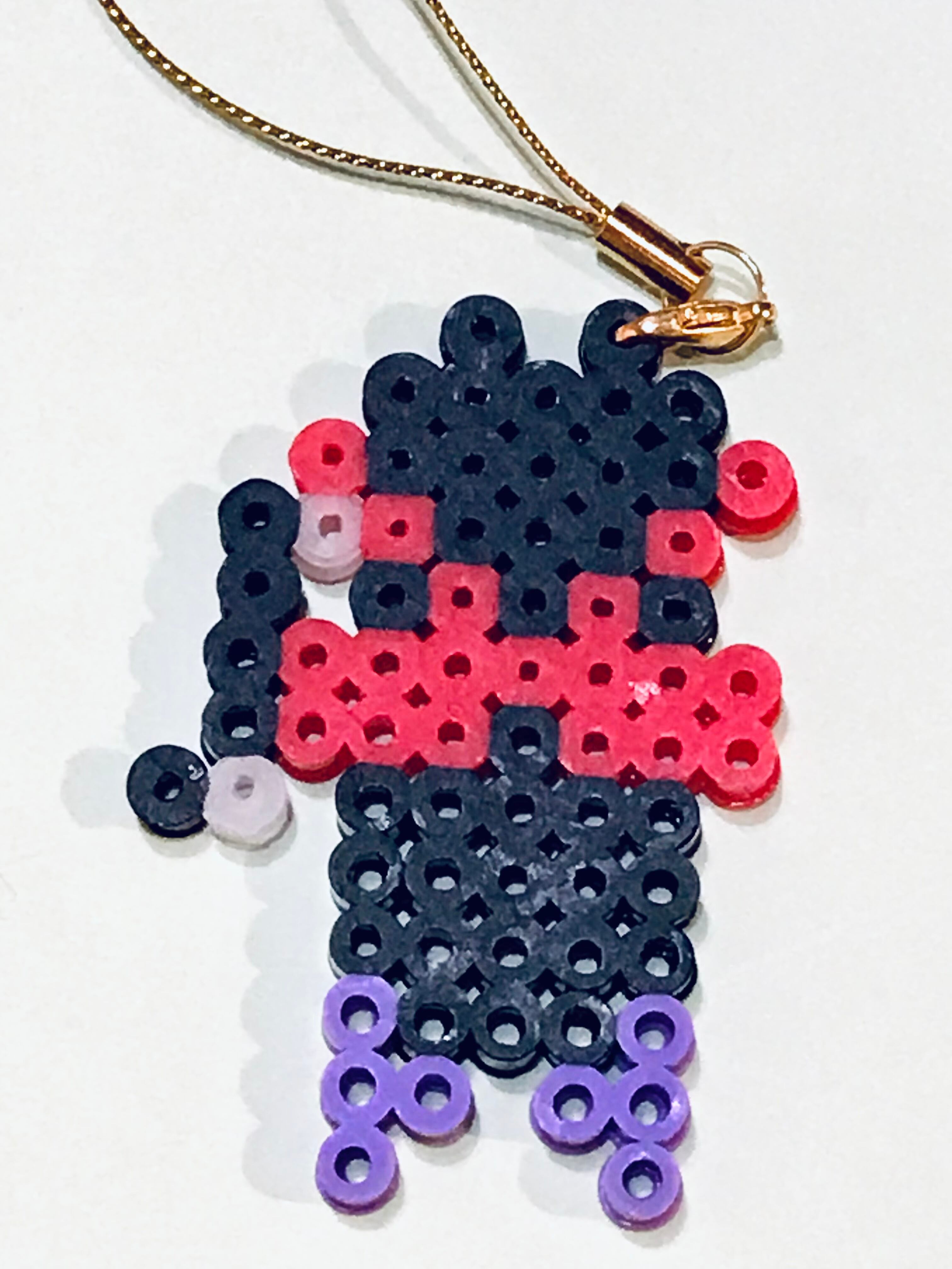 NO.388 カスタムキーホルダー 猫ちゃんビーズ リボン 手染めビーズ NO