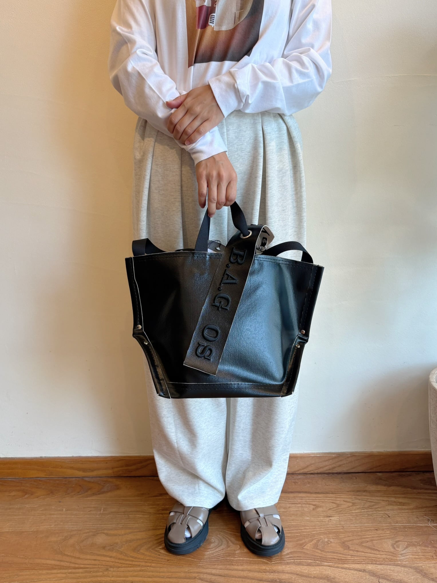 ebagos / プロテクトキャンバス・Y字トート | anouk