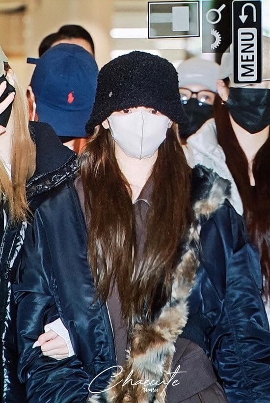 ☆LE SSERAFIM チェウォン 着用！！【ENGBROX】heart symbol