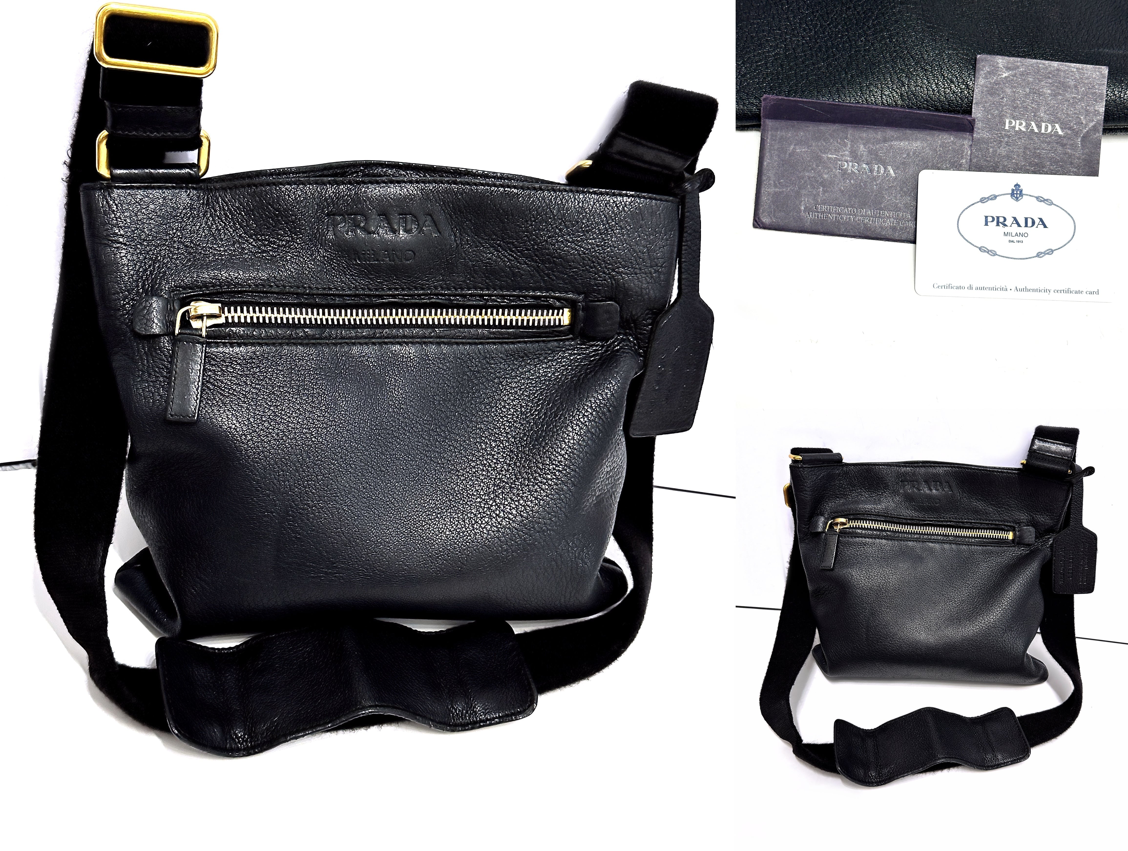 PRADA プラダ ディアスキン レザー ショルダーバッグ ハイエンド ロゴ エンボス ブラック ゴールド メンズ 男女 鹿革 希少