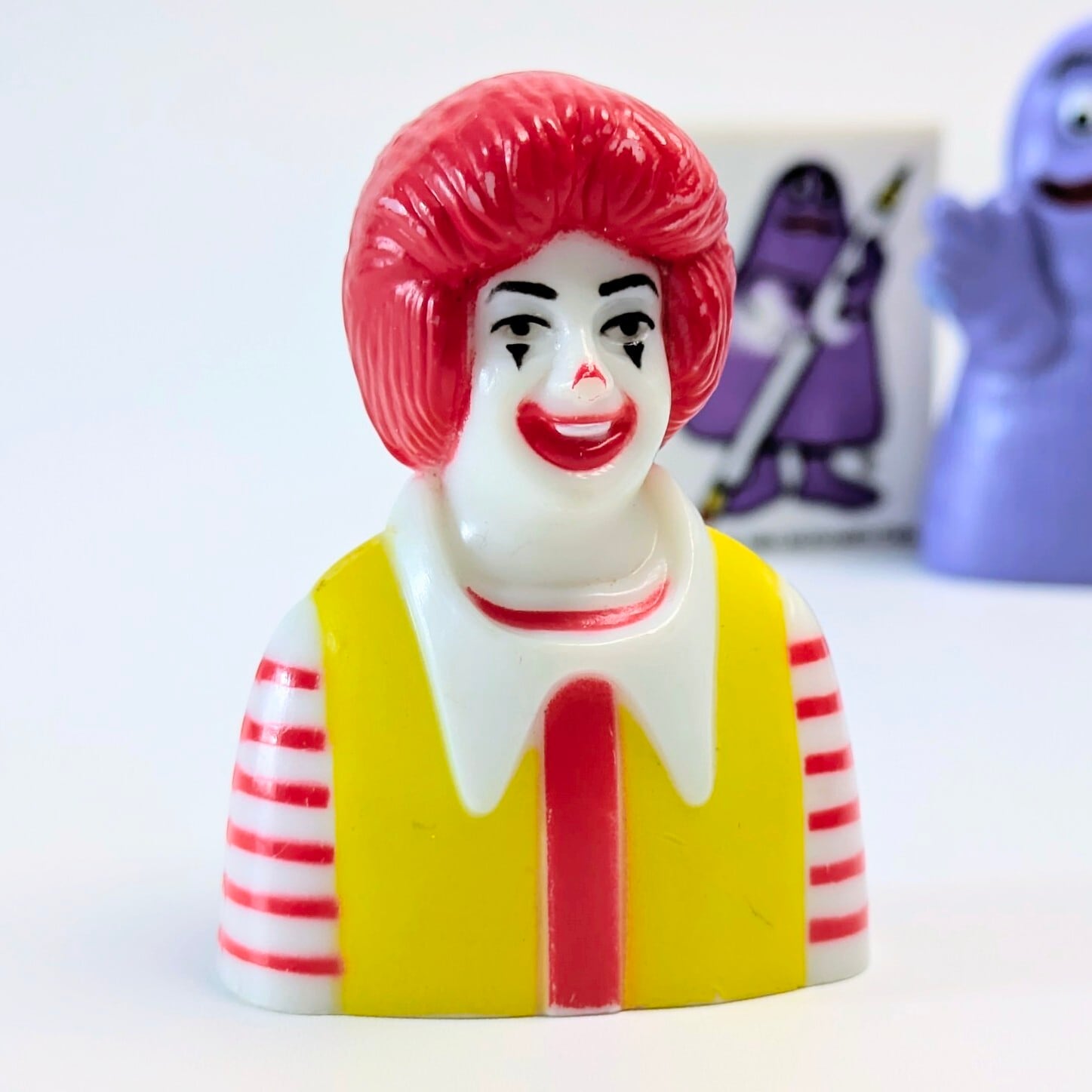 ☆ VINTAGE 1983-1984 ☆【 McDonald's ( マクドナルド ) 】1983-84年