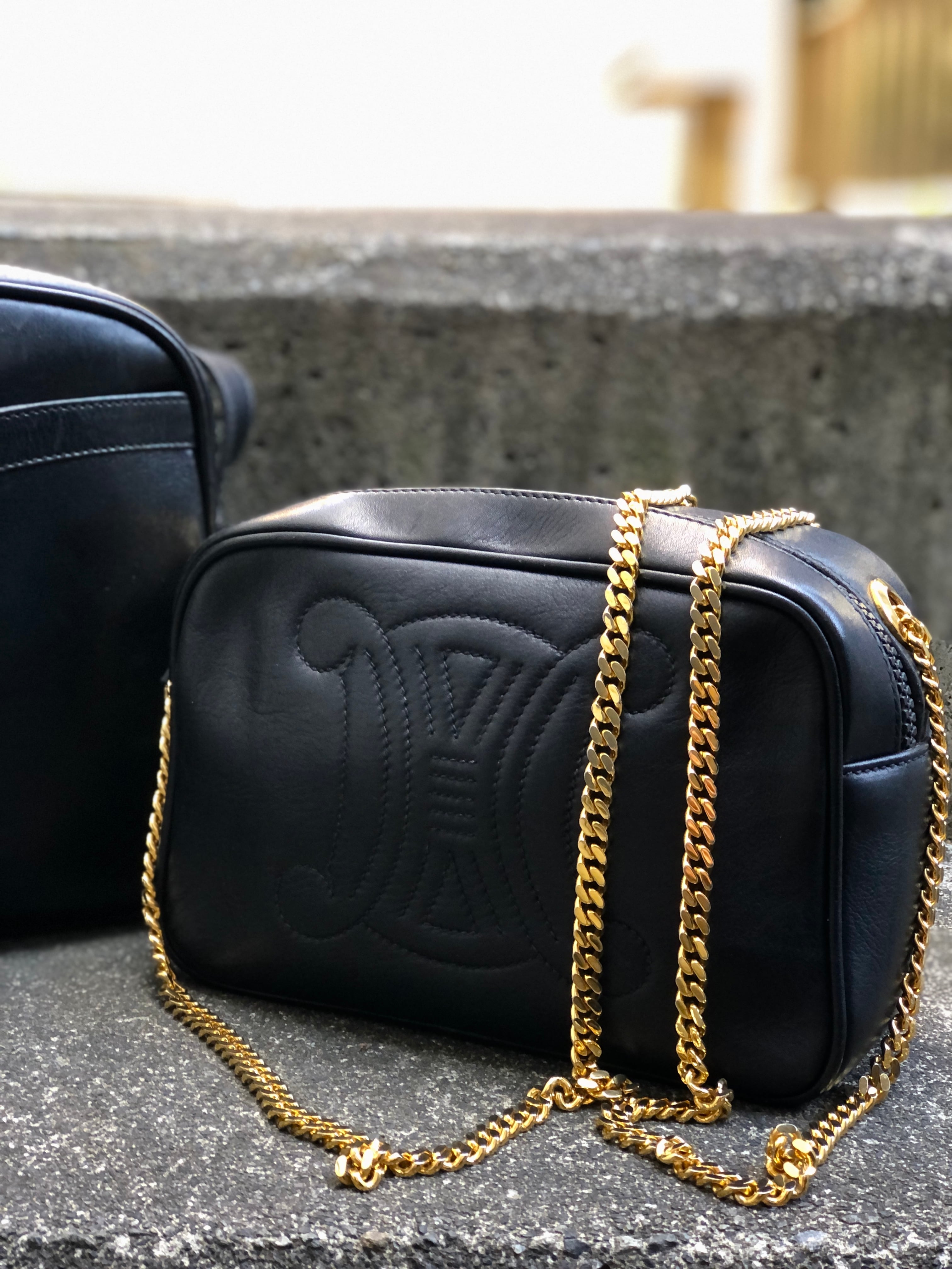 日本直送 名牌中古包 】 CELINE トリオンフ 型押し レザー ミニバッグ