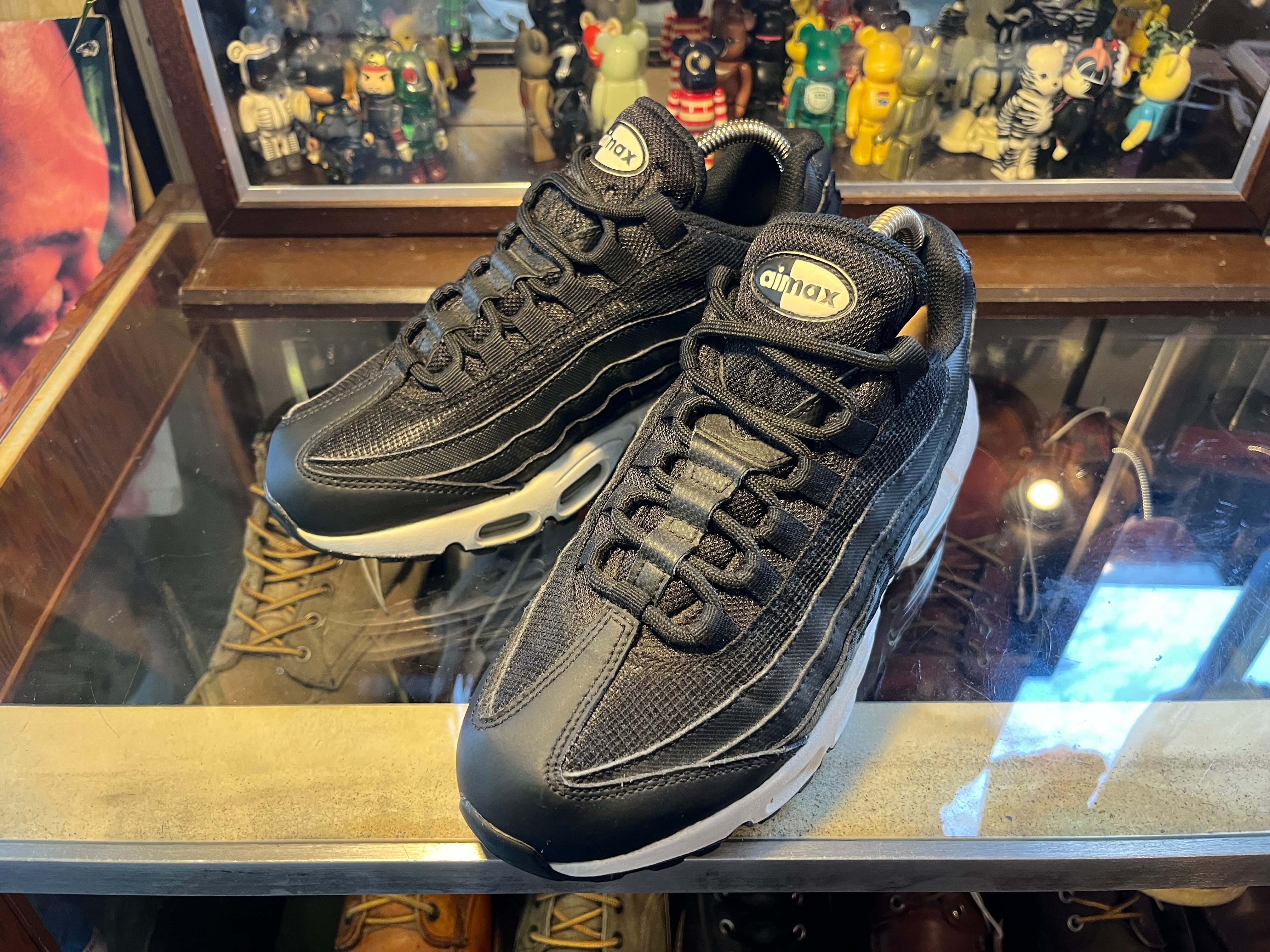 Nike 野球スパイク　ブラック/レッド　26.0cm CONVERSE コンバース CT70 STAR&STRIPE LOW CUT 167708C 【表参道07