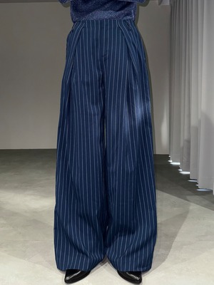 3D tuck stripe wide buggy trousers / navy × white
