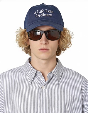 "A Life Less Ordinary" CAP〔DARK NAVY〕