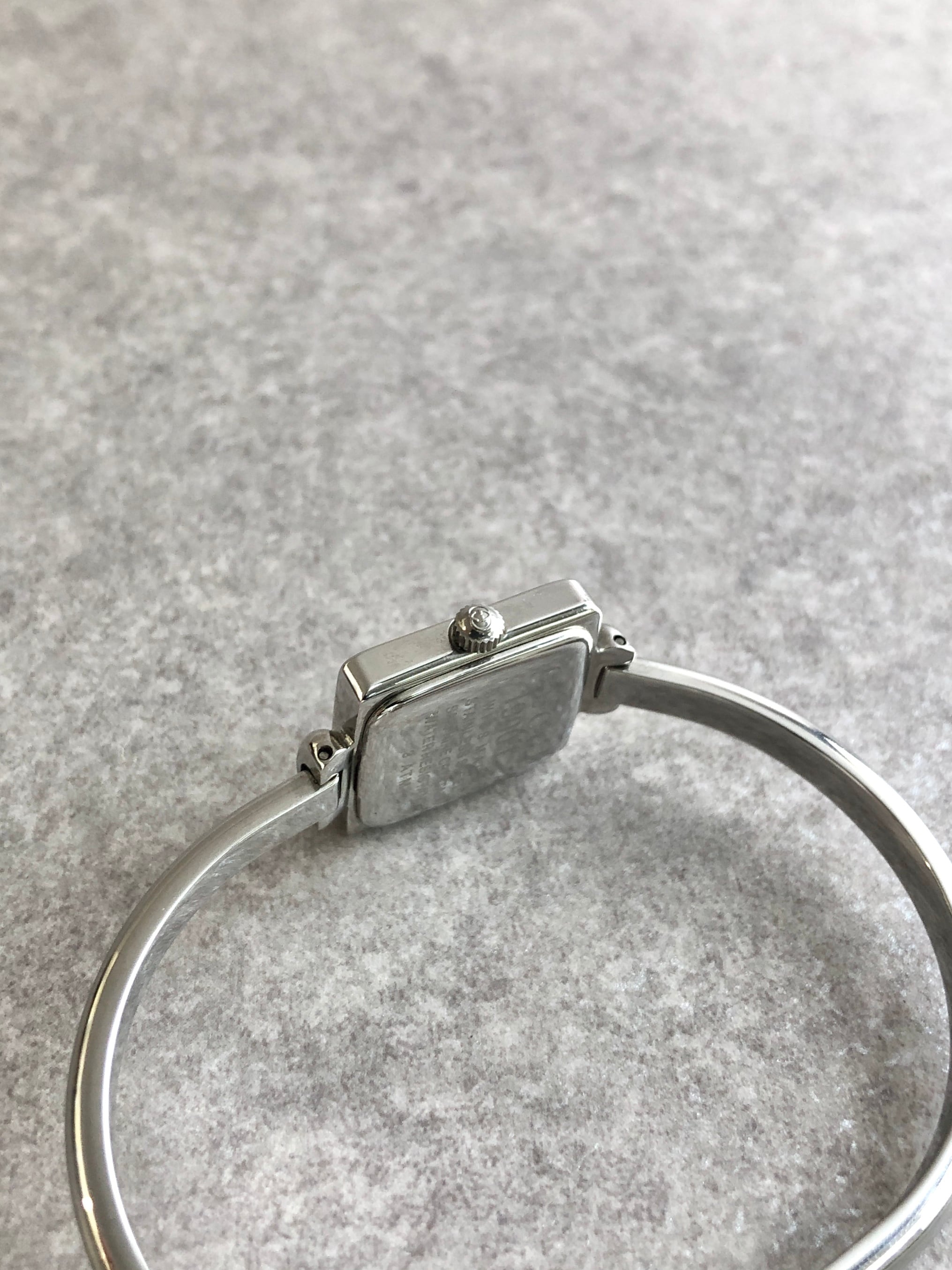 GUCCI グッチ 腕時計 シルバー スクエア ステンレススチール 1900L